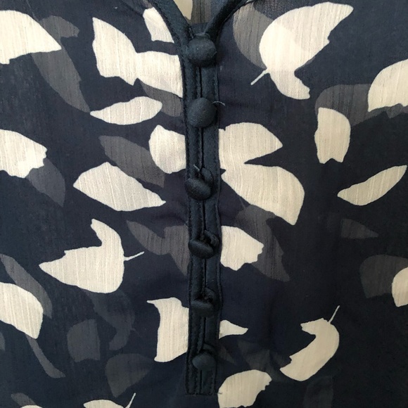 💥😍New York&Co top Size L - Picture 3 of 3